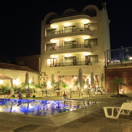 Guest House Palazzo Beala Exterior foto