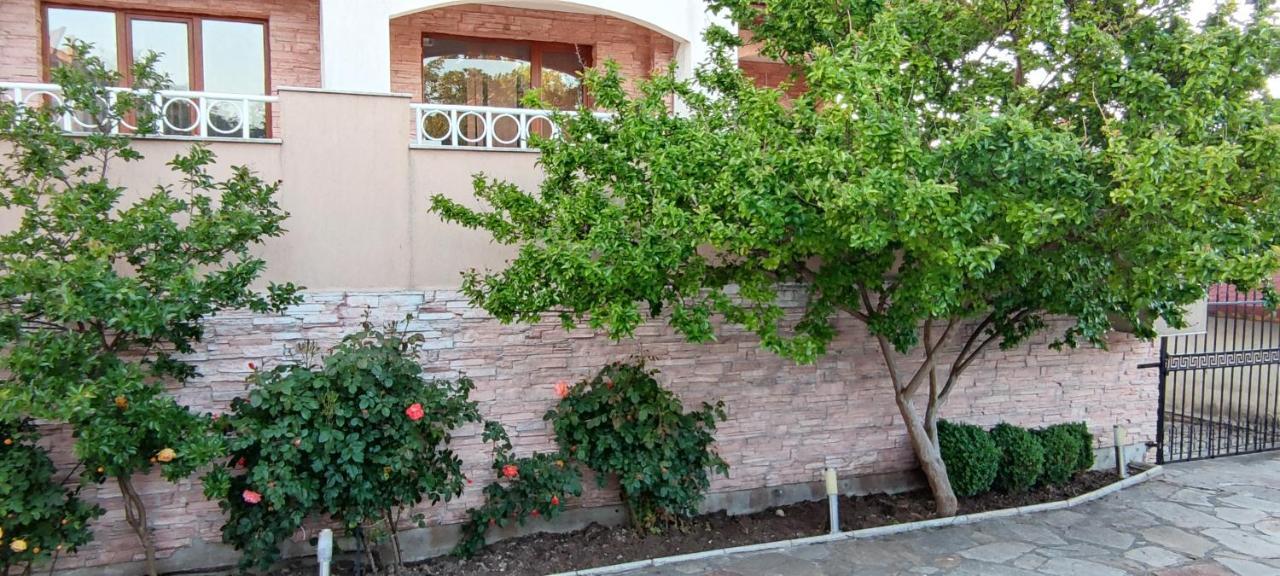 Guest House Palazzo Beala Exterior foto